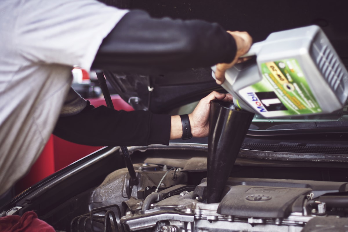 Inspección de calidad en línea de producción de automóviles